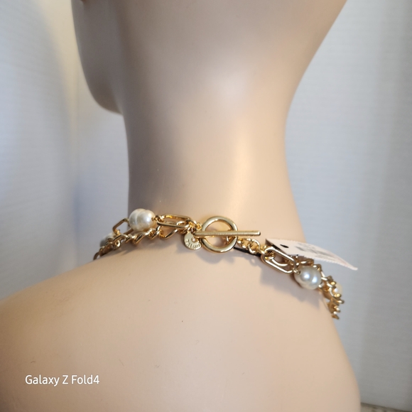 Talbots Gold and Pearl Necklace with Heart Pendant - Picture 11 of 14